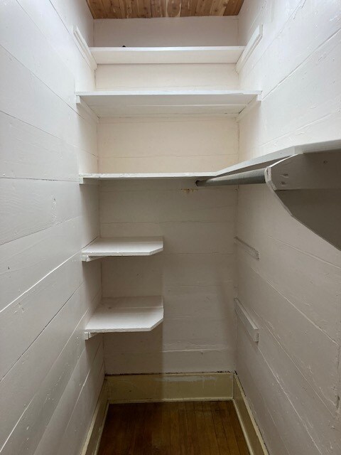 Building Photo - 162 Ramble St