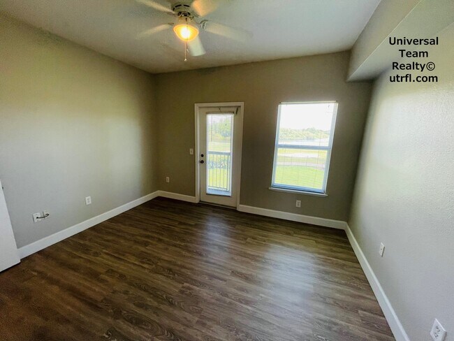 Building Photo - 11480 Villa Grand