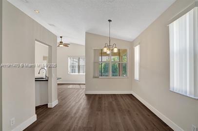 Building Photo - 955 Savannah Falls Dr