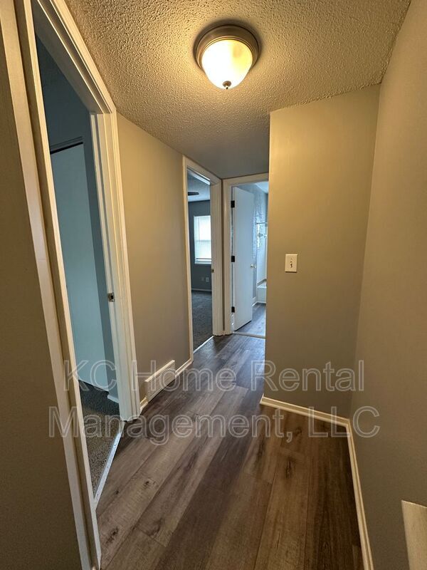 Building Photo - 6753 N Askew Cir