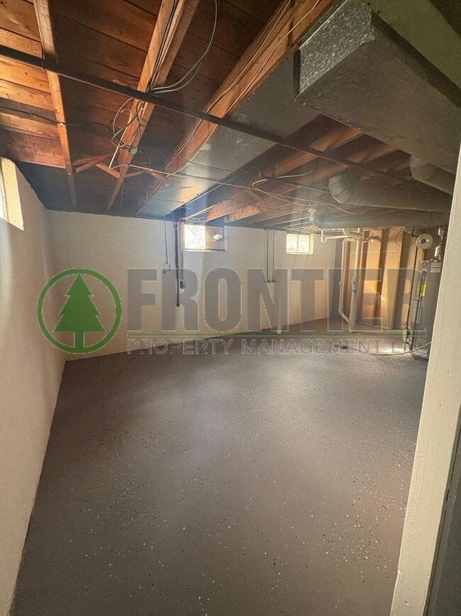 Building Photo - 3 Bedroom  House Located in Dellwood.