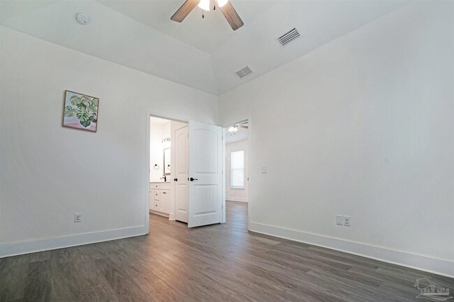 Building Photo - 5214 Arrowhead Rd