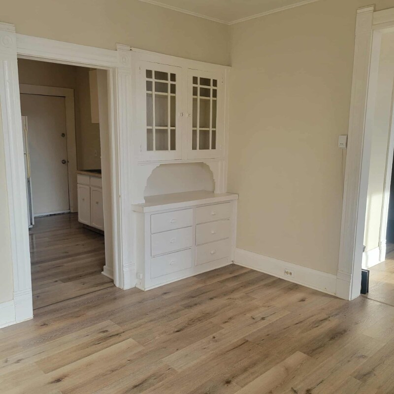 Building Photo - 920 S Colorado St