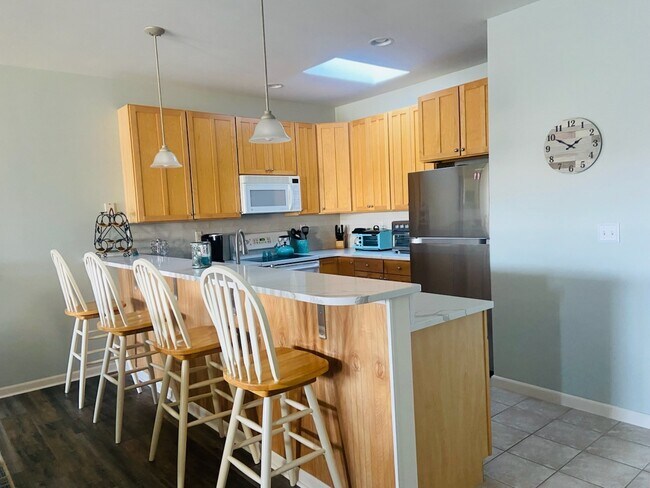 Building Photo - 38024 Creek Dr
