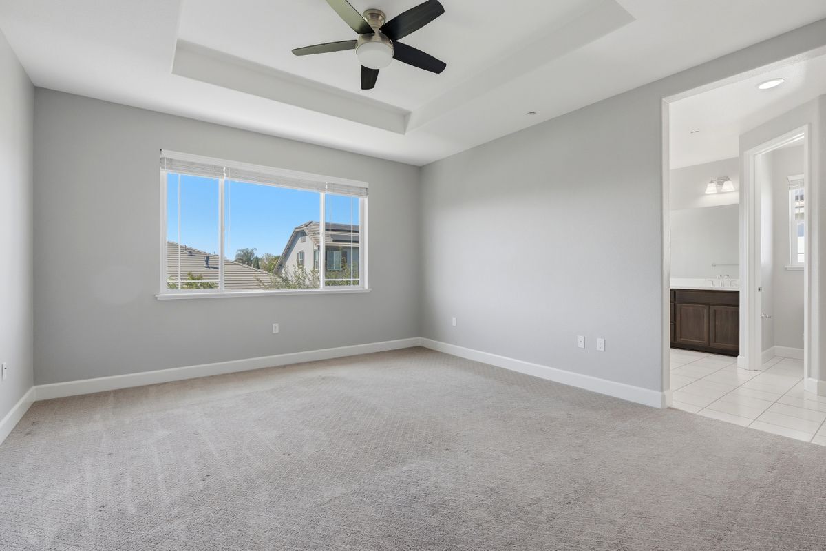 Building Photo - 453 Diamond Peak Ln