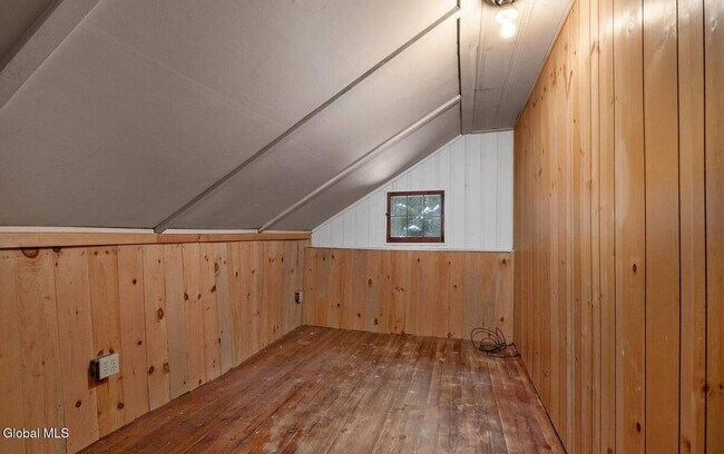 Building Photo - 33 Chuckwagon Trail