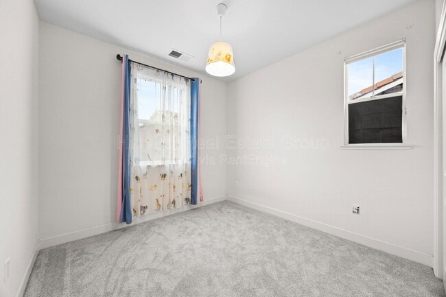 Building Photo - 38934 Lemongrass Wy