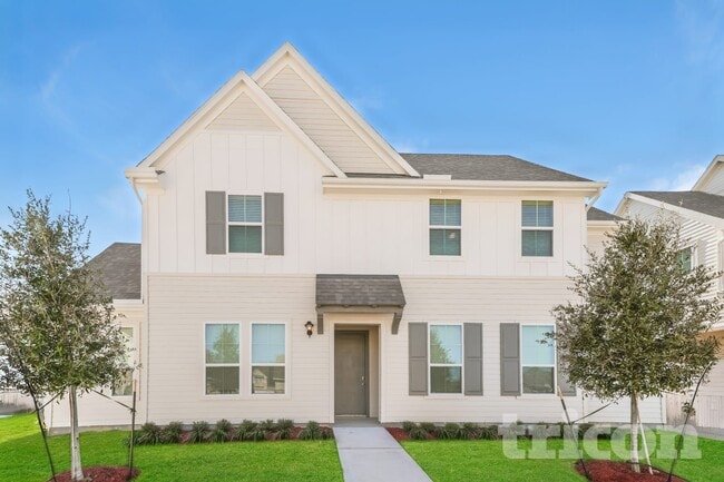 Building Photo - 22733 Terrazzo Dr