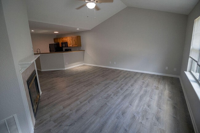 Building Photo - 5319 Godas Cir