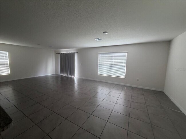 Building Photo - 12153 White Cypress Pl