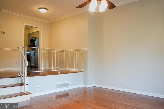 Building Photo - 8414 Penshurst Dr