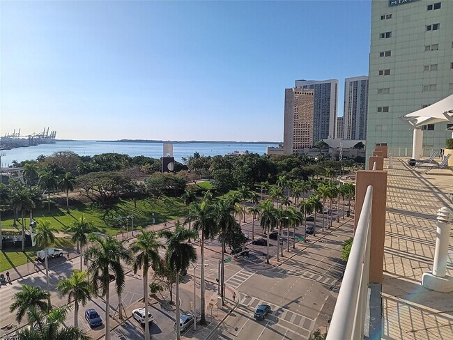 Building Photo - 244 Biscayne Blvd
