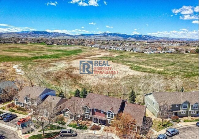 Building Photo - 6827 Autumn Ridge Dr