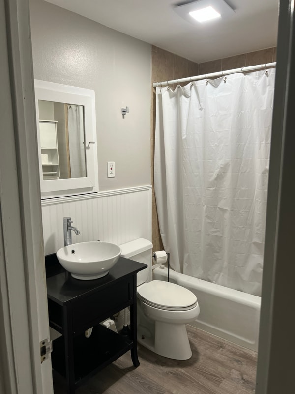 Building Photo - 2561 Floyd St