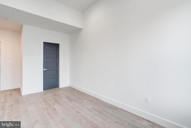 Building Photo - 2228 13th St NW