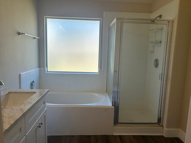 Building Photo - 20922 Barbons Heath Ct