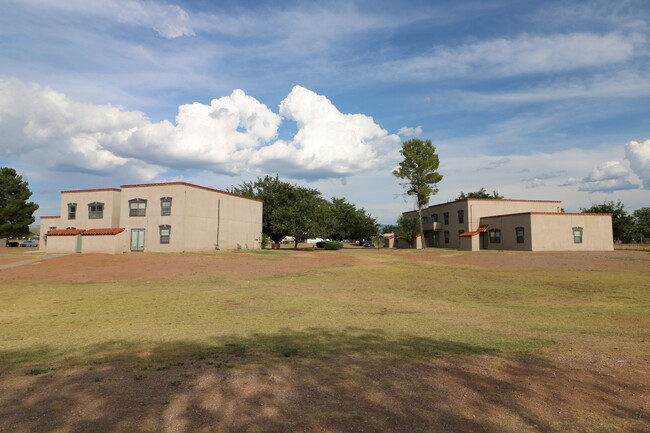 Building Photo - Las Rosas Apartments