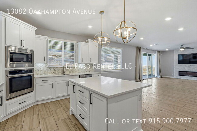 Building Photo - 13082 Oakhampton Ave