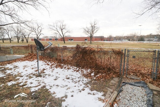 Building Photo - Spacious, Updated 3 Bedroom Home on the West Side of Town. Schedule a Showing Today!