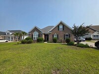 Building Photo - 670 Uniola Dr