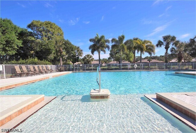 Building Photo - 6545 Chestnut Cir