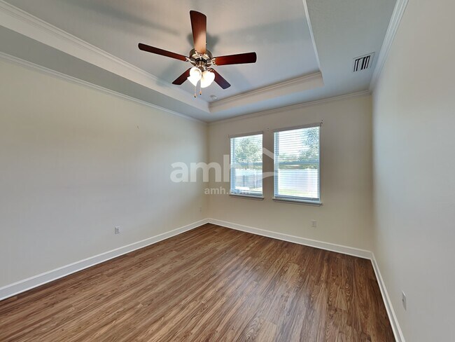 Building Photo - 347 Pine Terrace Dr