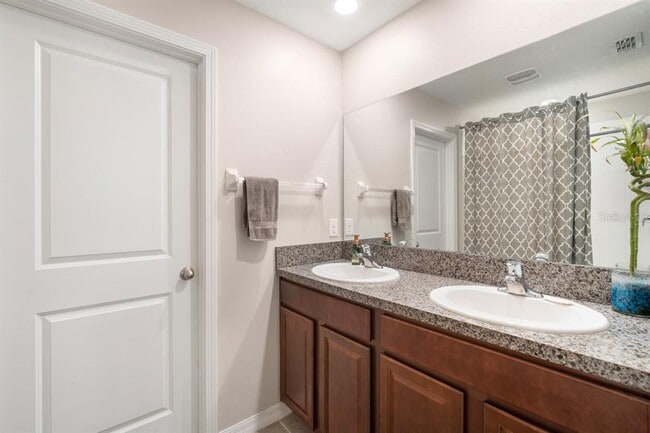 Building Photo - 4244 Unbridled Song Dr
