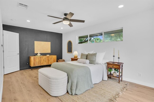 Building Photo - 3500 Northland Dr