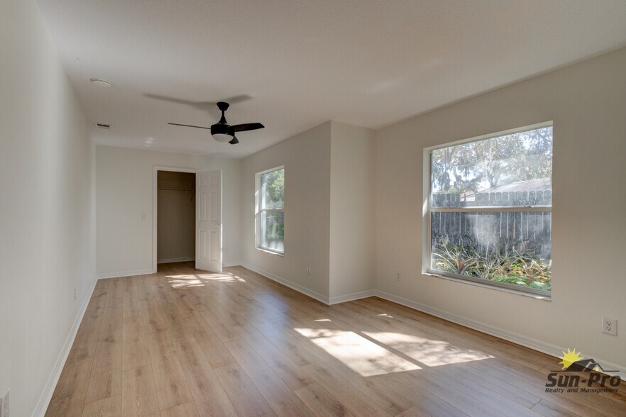 Building Photo - 5505 W Magnolia Ave