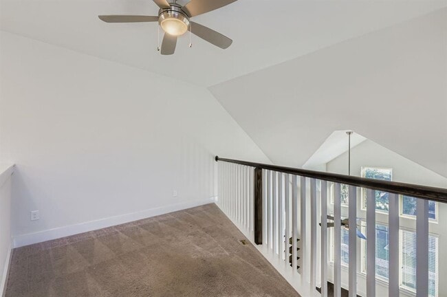 Building Photo - 12518 Red Sparrow St