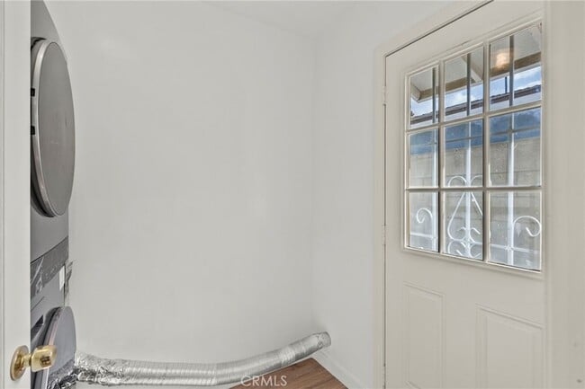 Building Photo - 18621 Bryant St