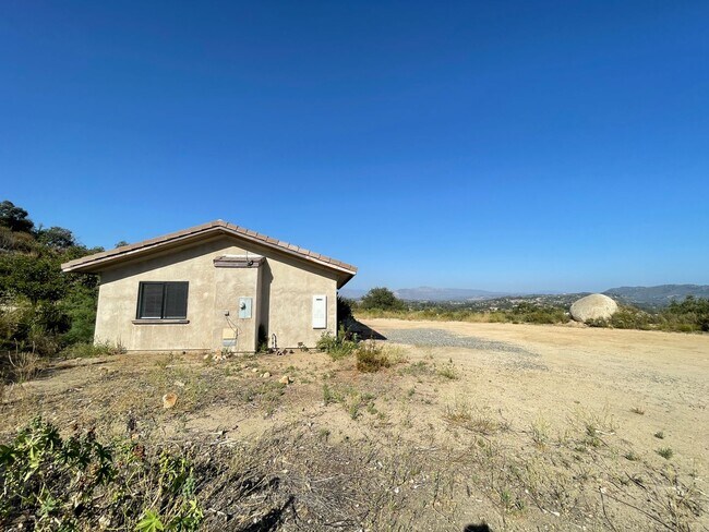 Building Photo - 12478 Hillpoint Ct