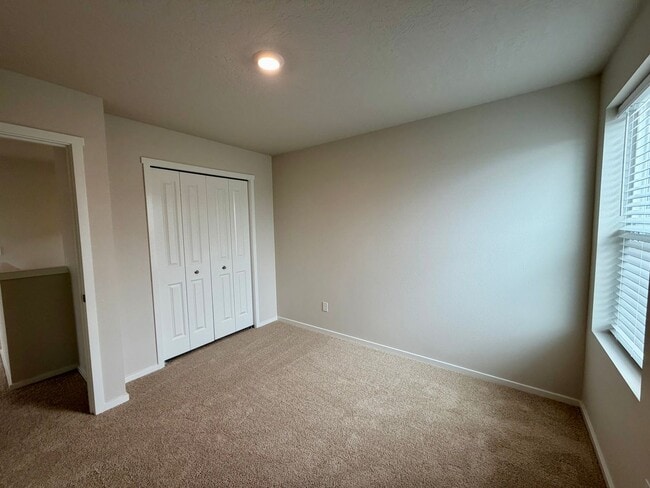 Building Photo - Brand New Construction! 3 Bed + Loft, 2.5 Bath