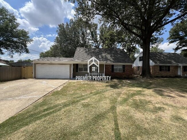 Primary Photo - 2997 Cordell St