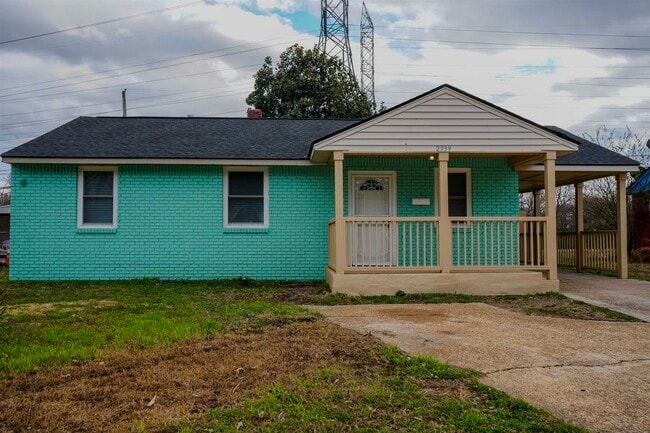 Primary Photo - 2939 Armistead Ave