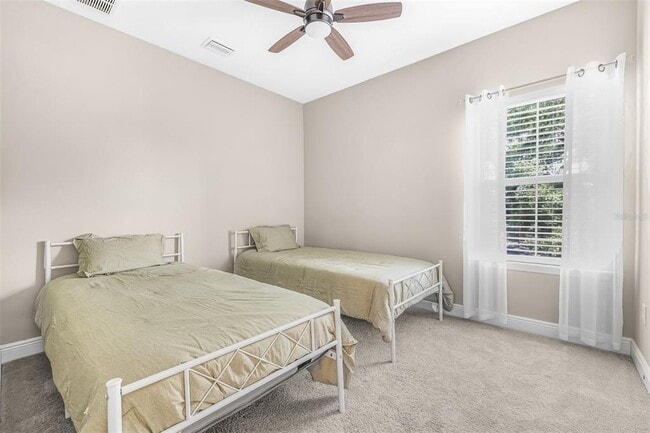 Building Photo - 307 S Gomez Ave