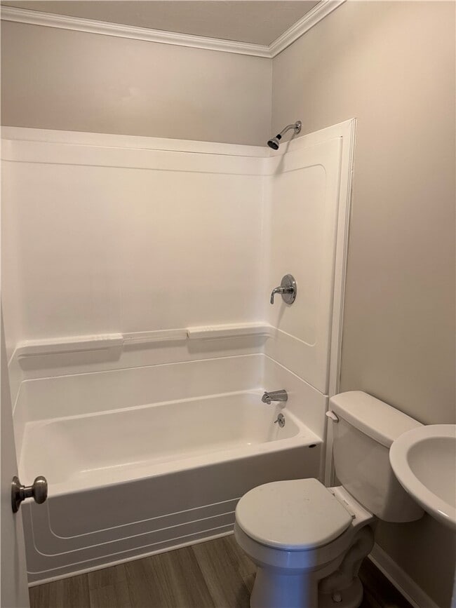 Building Photo - 2387 Corning Rd