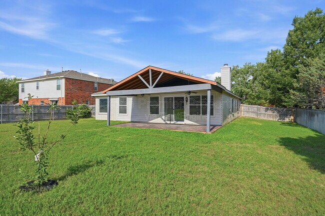 Building Photo - 2304 Pheasant Run