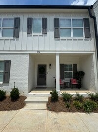 Building Photo - 3 bed 3.5 bath house in South Grove!