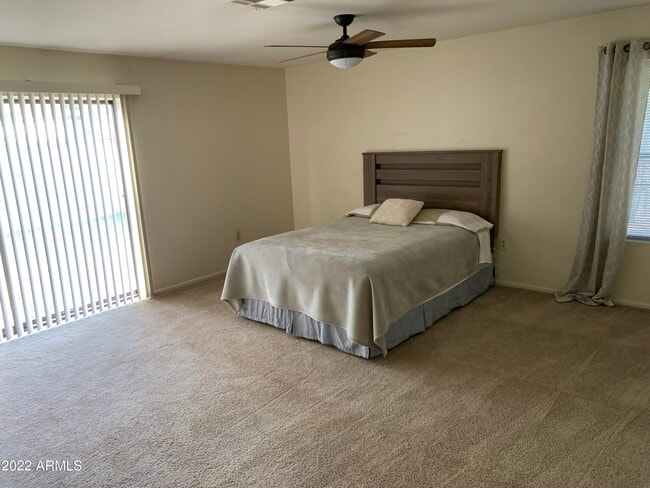 Building Photo - 1832 E Hermosa Dr