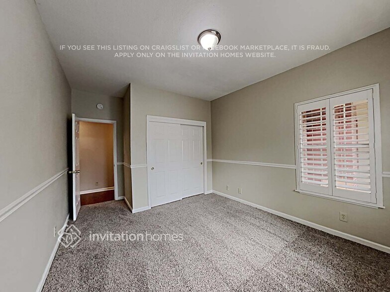 Building Photo - 2209 St Anton Dr