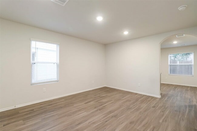 Building Photo - 2515 Westslope Dr