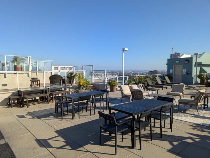 Building Photo - 1080 Park Blvd