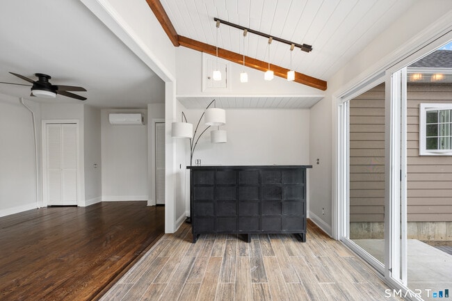 Building Photo - 771 Watertown Rd