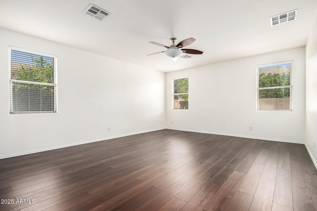 Building Photo - 7842 W Andrea Dr