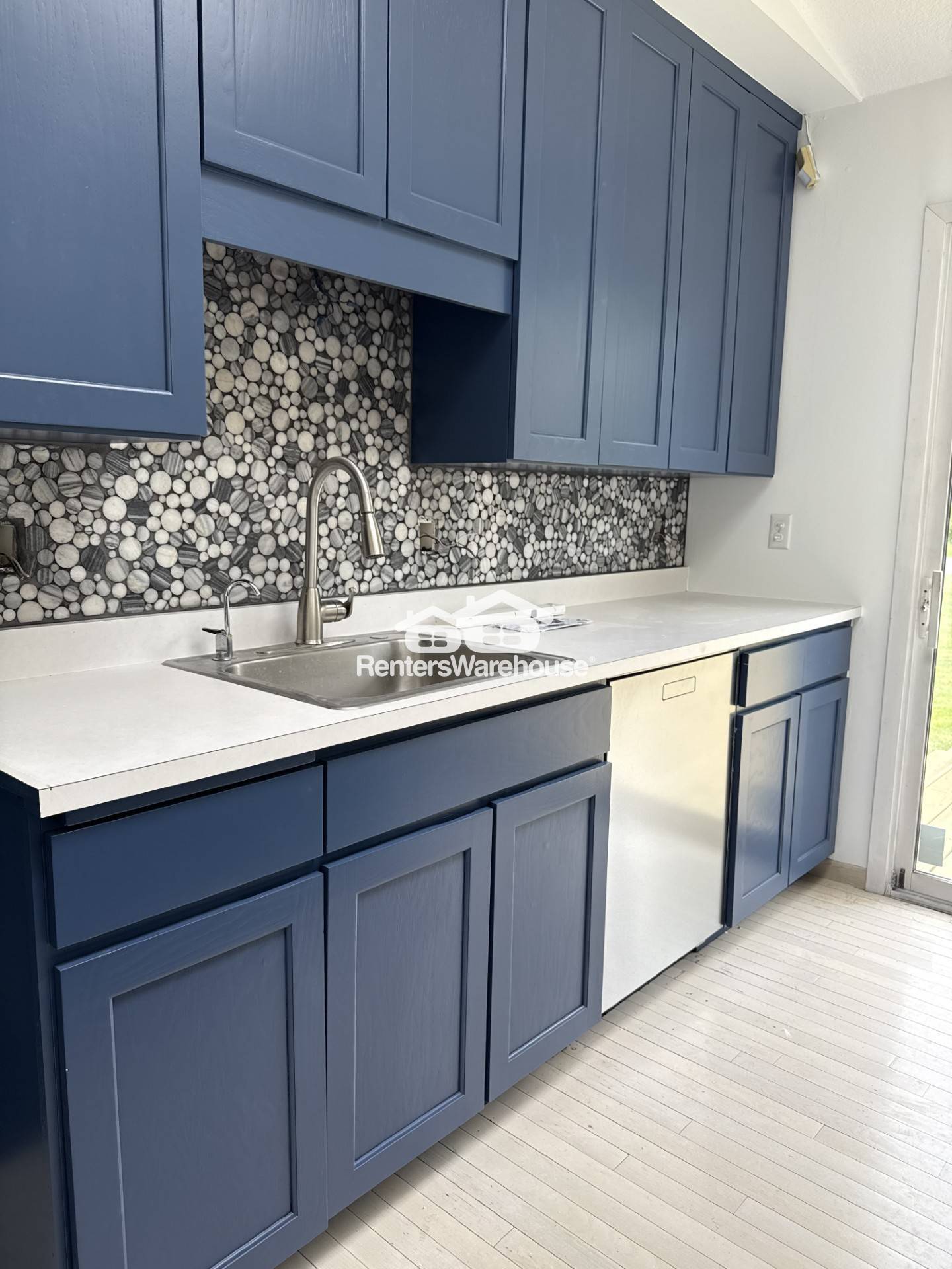 Building Photo - 21557 S Lake George Dr NW