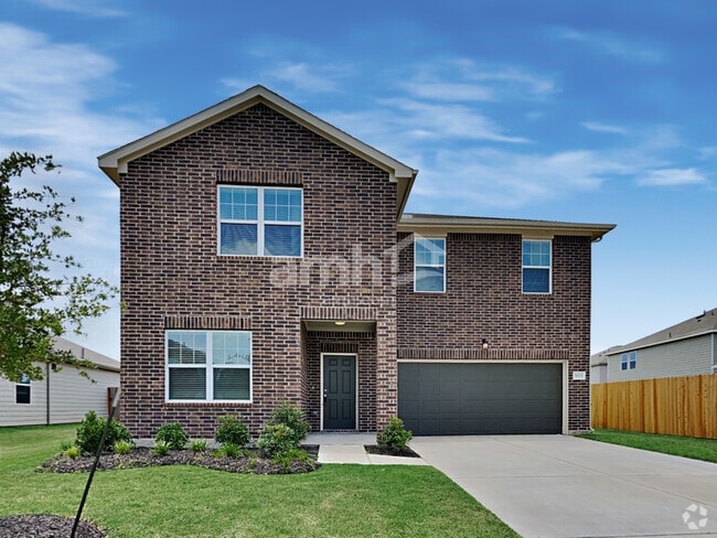 Building Photo - 5023 Highland Crest Dr