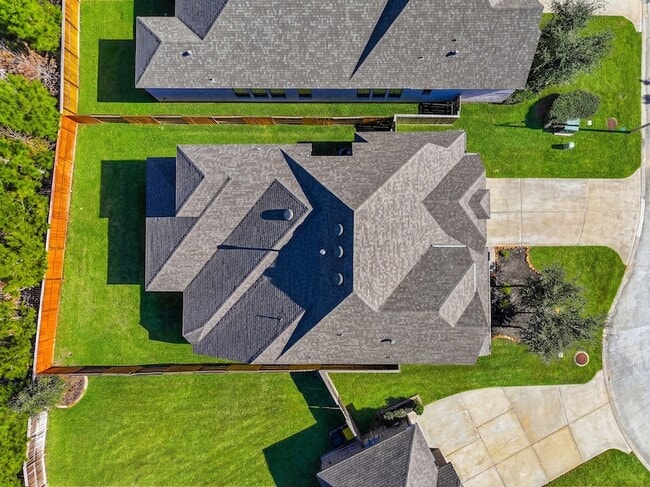 Building Photo - 662 Lost Maples Bend Ln