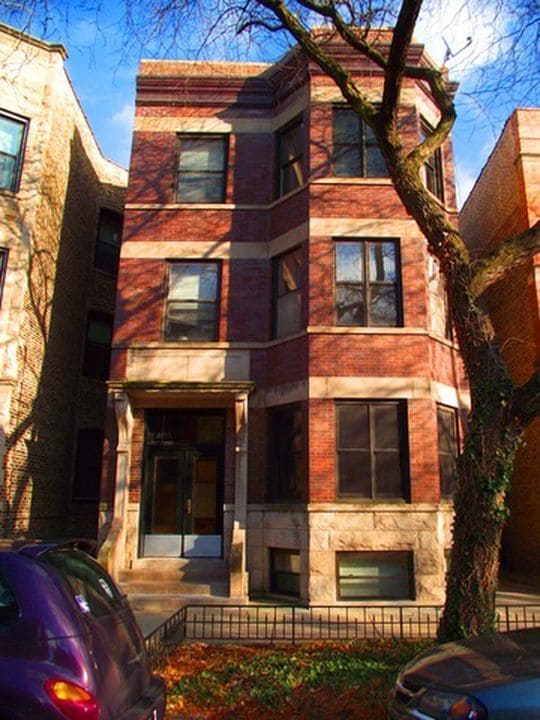 Building Photo - 3713 N Racine Ave