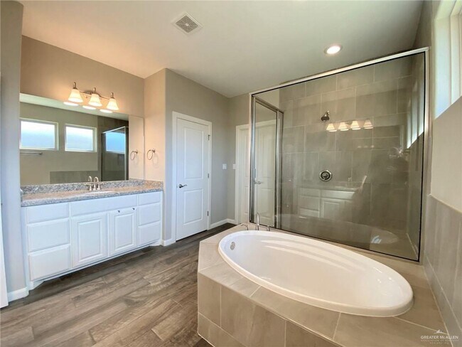 Building Photo - 5208 Escondido Pass